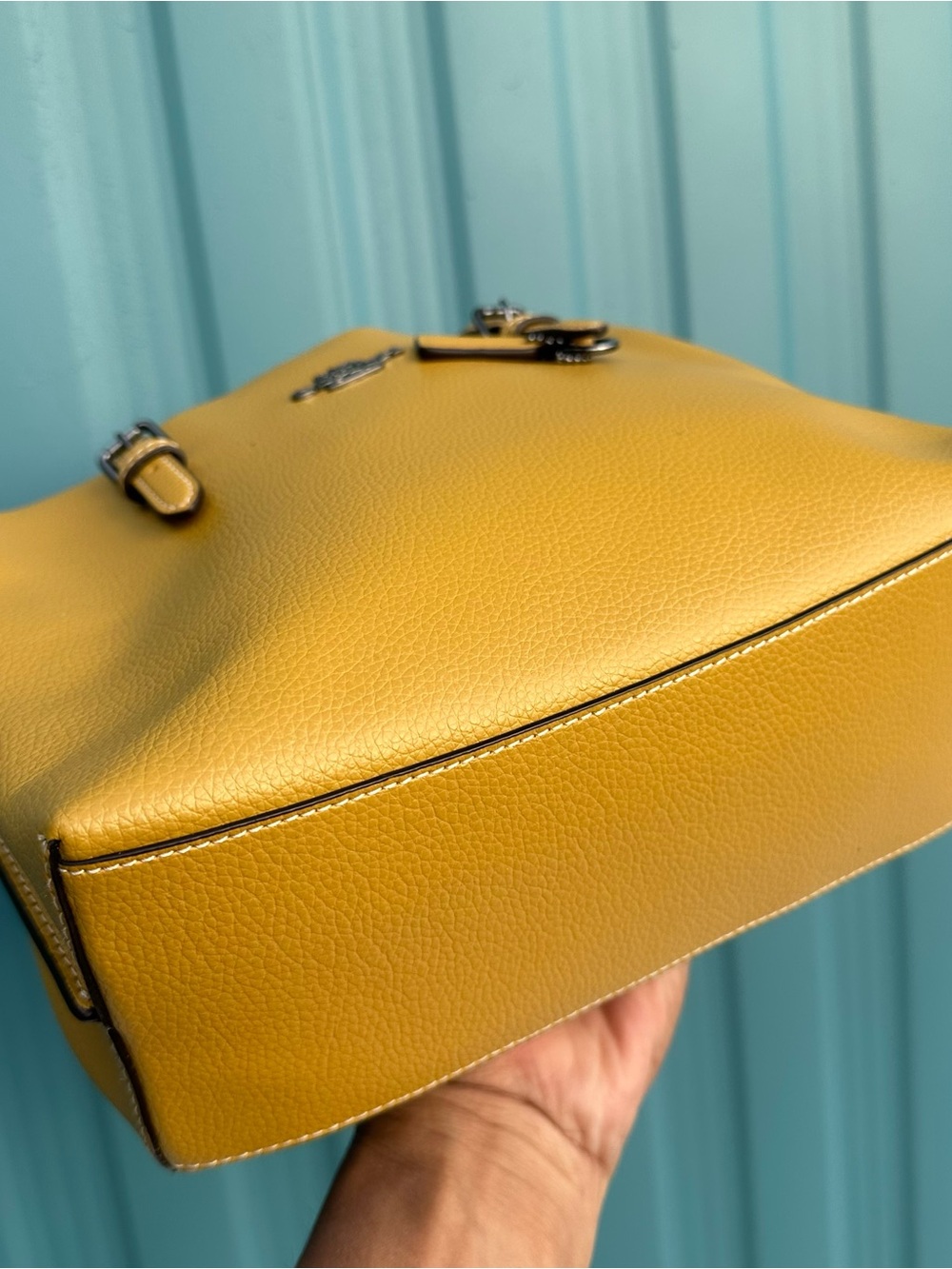 Coach Molly Shoulder Bag - Picture 2 of 6
